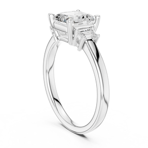 Anillo de Compromiso de Diamantes Cultivados en Laboratorio con Corte Asscher y Esmeralda de Tres Piedras, Clásico y de Buena Calidad, Elaborado en Oro Blanco Sólido de 14K - Product Image 3