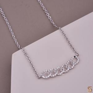 Collar de barra de moissanita en plata de ley 925 – Delicado colgante minimalista con cadena de eslabones para mujer |   Hermanos Satani - Product Image 3