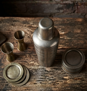 Handmade Stainless Steel Cocktail <b>Shaker</b> Barware Supplies Alcohol Wine Cocktail <b>Shaker</b> <b>Bottle</b> - Product Image 5