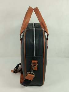 Bolso Mensajero Premium para Portátil de Viaje, con Detalles en Cuero PU, Asas Dobles, Correa de Hombro Ajustable y Bolsillo Frontal con Cremallera, para Oficina - Product Image 4