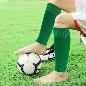 2 paires de chaussettes de football antidérapantes avec protège-tibias, chaussettes de sport athlétiques pour hommes et femmes - Product Image 5