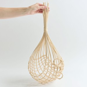 Cestas colgantes de ratán sostenible para pared de cocina, precio al por mayor, contenedor para cebollas y ajo - Product Image 1