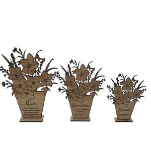 Bouquet de fleurs de table à cadre en bois rustique fait à la main cadeau d'anniversaire et de fête des mères personnalisé pour la fête des femmes - Product Image 4