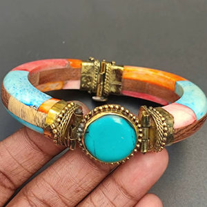 ทำด้วยมือออกแบบได้ตามต้องการกระดูกทองเหลืองพร้อมกำไลหลากสีสำหรับจากต่างประเทศทั่วโลกอินเดีย - Product Image 1