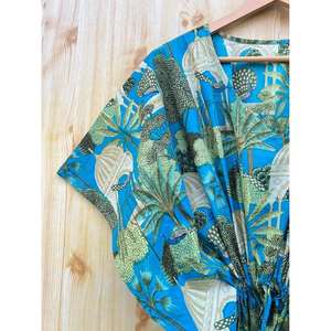 Kaftan bleu à motifs floraux, robe de demoiselle d'honneur, tunique en coton à imprimé indien, grande taille, cache-maillot d'été, tenue de nuit de plage, artisanat ethnique - Product Image 4