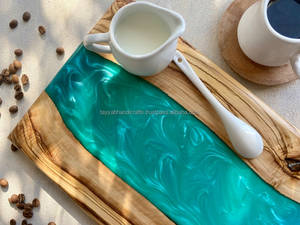 Juego de Bandeja y Posavasos Decorativos de Resina, Diseño Artesanal, para Hogar y Restaurantes - Product Image 2