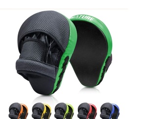 Guantes de Entrenamiento Profesionales Personalizados de Cuero para Karate, Guantes de Enfoque de Alta Calidad con Logotipo Personalizado, Cómodos - Product Image 5