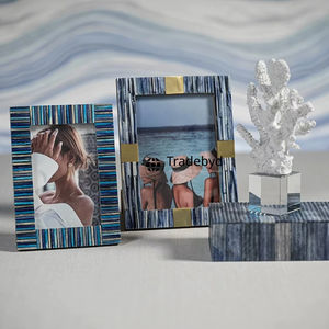 Marco de Fotos con Incrustaciones de Hueso, Estilo Vintage, Creativo, Hecho a Mano, Calidad Premium, Acabado Brillante y Ligero, por Tradebyd - Product Image 1