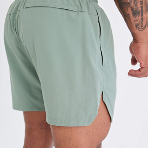 Shorts de course pour hommes avec impression personnalisée, shorts d'entraînement respirants, exportateur pakistanais, fabrication OEM - Product Image 4