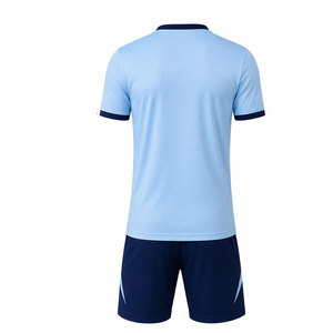 Uniforme de Fútbol Premium con Jersey Transpirable Sublimado y Pantalones Cortos a Juego para Escuelas, Clubes y Equipos Deportivos - Product Image 3