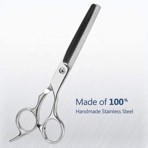 Tijeras de Entresacar de Acero Inoxidable con 30 Dientes, Hoja Afilada de Doble Cara, Tornillo Ajustable y Apoyo para Dedos para Uso en Salón - Product Image 1