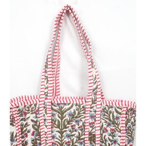Sac fourre-tout bohème en velours à motifs floraux, bordure rouge, doublure en coton, petit format, idéal pour la plage, artisanat indien en blocs de bois du Rajasthan, pour le quotidien - Product Image 4