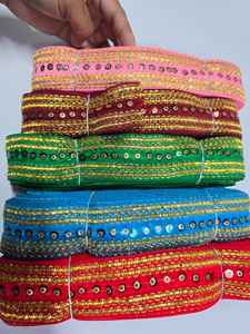 Cinta de encaje francés de poliéster metálico con lentejuelas, 18 mm de ancho, hecha a mano, estilo empresarial, elástica, con forma de onda en S, dorada, antiestática, para danza. - Product Image 4