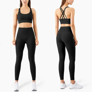 Conjunto de yoga de 2 piezas para mujer: leggings de cintura alta y sujetador deportivo con tirantes, sin costuras, de color liso, de longitud completa, ropa deportiva para yoga. - Product Image 5