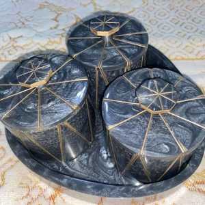 Ensemble de pots à fruits secs empilables, résistants à l'humidité, en résine écologique, faits à la main, décoratifs et luxueux, avec couvercles. - Product Image 1