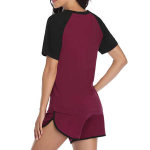 Servicio OEM con Diseño de Logotipo Personalizable a Precio Económico / Conjunto de Camiseta y Pantalones Cortos para Mujer, Material de Alta Calidad, Color Sólido - Product Image 4