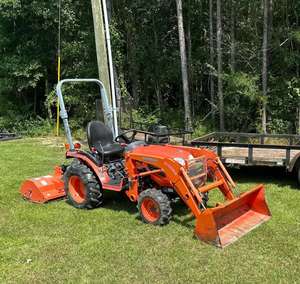 รถแทรกเตอร์ขนาดเล็กคุณภาพดีที่สุด Kubota B2320 เครื่องตัดหญ้า 23 แรงม้า ดีเซล 4x4 รถแทรกเตอร์ขนาดกะทัดรัดสำหรับตัดหญ้าและเกษตรกรรมขนาดเล็ก - Product Image 5