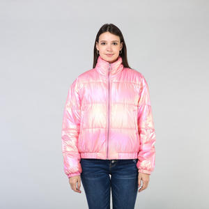 Chaqueta Acolchada Rosa Brillante Personalizada, Corte Holgado, Abrigo de Invierno Cálido y Moderno para Mujer - Product Image 3