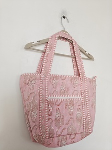For Floral Pattern <b>Medium</b> <b>Size</b> Shoulder <b>Bag</b> Double Handles Zipper Closure Cotton Material Beach Tote Daily Use - Product Image 1