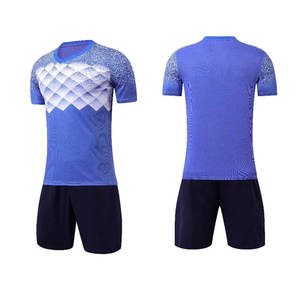 Vente directe d'usine : maillots de foot tie-dye avec impression intégrale, uniformes de sport fabriqués au Pakistan, vêtements de sport, uniformes de foot. - Product Image 1