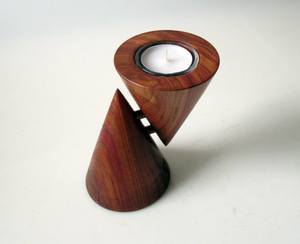 Support de bougie artisanal en bois massif, centre de table rustique décoratif pour la maison, le salon, les mariages et les fêtes - Product Image 1