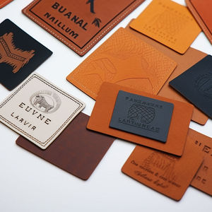 Patch en cuir découpé au laser sur mesure |   Étiquette en PU gravée haute définition pour vêtements et équipements |   Service OEM personnalisé - Product Image 6