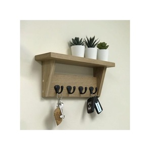 Porte-clés mural en bois contemporain : solution de rangement pour la maison, conçu pour une organisation optimale des clés et une beauté décorative murale - Product Image 2