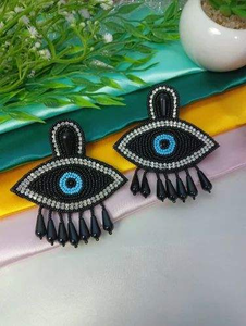 Joyería de Moda con Cuentas Bordadas de la India, Hechas a Mano para Mujeres y Niñas, Cuentas Multicolores por MULTI CRAFT - Product Image 2
