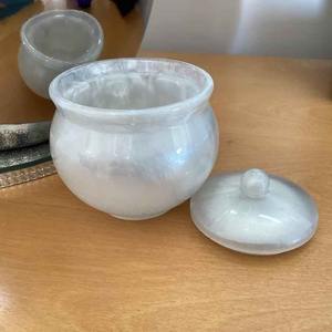 Pot de rangement en résine fait main de qualité supérieure pour la cuisine, la salle de bain, la décoration de la maison, les bonbons, le thé, le café, utilisation multifonctionnelle - Product Image 5