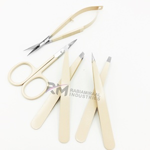 Pinzas para cejas de acero inoxidable con punta inclinada, ligeras, de la marca RMI, producto de primera categoría, con punta plateada y recubrimiento en polvo color nude, juego de pinzas para cejas. - Product Image 4