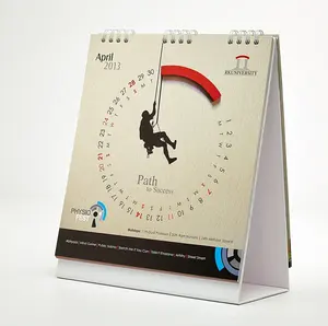 Fornitura diretta in fabbrica a buon mercato stampa calendario calendario calendario da tavolo 2024 pieghevole calendario carta OEM/ODM 100 pz