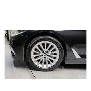 BMW Série 5 530i Luxe Plus 2020, conduite à gauche, boîte automatique, sièges en cuir, caméra de recul, norme d'émission Euro V, 97 967 km - Product Image 5