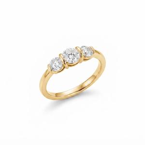 Bague Cocktail Hip Hop Unisexe en Argent 925 Plaqué Or avec Trois Pierres Rondes en Moissanite et Sertissage à Griffes - Product Image 2