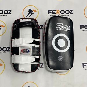 Equipo de Entrenamiento de Kickboxing, Muay Thai y MMA, Modelo Reciente, Duradero, Ecológico, Cómodo y Protector, Escudos Curvos para Patadas - Product Image 6