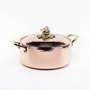 Cacerola Moderna de Cobre Puro de Alto Brillo con Tapa Abombada para Servir en Mesa y Exhibición en Buffet de Hotel - Product Image 5