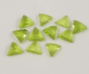 Peridoto natural de calidad, corte rosa, gema suelta facetada de calidad, para la elaboración de joyas. - Product Image 2
