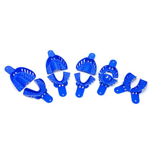 Bandejas perforadas de acero inoxidable para impresiones dentales: equipo fiable para moldes precisos en entornos clínicos - Product Image 1