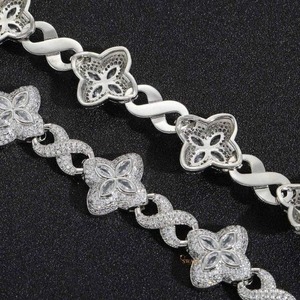 Elegante Pulsera de Plata de Ley Maciza con Diamantes de Moissanita, Cadena de Eslabones con Diseño de Flor de Cuatro Hojas, Joyería de Regalo para Mujer - Product Image 2