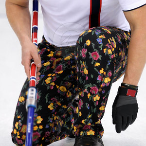 ชุดยูนิฟอร์มสำหรับเล่นกีฬาแบบเคอร์ลิง ระบายอากาศได้ดี น้ำหนักเบา ทนทาน สวมใส่สบาย เหมาะสำหรับการฝึกซ้อมกีฬากลางแจ้ง - Product Image 4