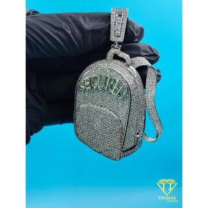 Pendentif de sac à dos Hip Hop avec inscription sécurisée, aspect diamant, luxe glacé, pendentif de sac à dos sécurisé, pendentif streetwear - Product Image 1