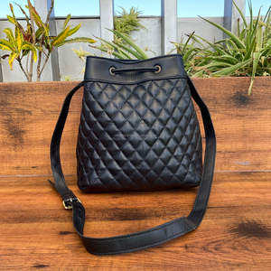 Bolso bandolera de cuero con herramientas manuales de diseñador personalizado para mujer, patrón de celosía de diamante, forro de nailon, cadena de flores - Product Image 5