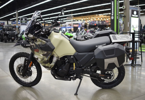 Nouvelles motos KLR 650 ABS Supper 2025 abordables, prêtes à être expédiées - Product Image 4