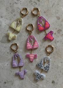 Porte-clés brodé artisanal de qualité supérieure avec élégante broderie de perles pour femmes, mode et collections de cadeaux - Product Image 6