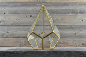 Terrario Geométrico de Vidrio con Marco Dorado, Maceta Colgante para Suculentas, Decoración Moderna y Minimalista para Escritorio - Product Image 4