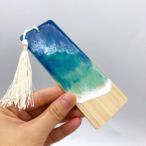 Marque-page décoratif en résine avec fleurs séchées, cadeau pour les enfants à l'école, fête d'anniversaire et Diwali, design Art Déco, forme ronde - Product Image 3