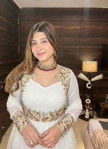 Vestido Anarkali largo hasta el suelo, estilo Indo-Occidental, en tela de georgette sintética blanca, el más hermoso, para bodas y fiestas. - Product Image 2