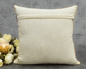 Housse de coussin décorative brodée à bas prix avec détails perlés pour canapé, fauteuil, lit et décoration intérieure confortable pour le salon - Product Image 4