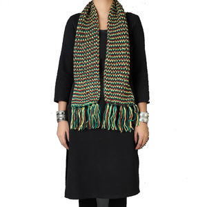 Bufanda Tejida Unisex con Patrón Geométrico - Bufanda Moderna para Invierno - Envoltura de Moda de Punto Acanalado Suave con Logotipo Personalizado - Product Image 1