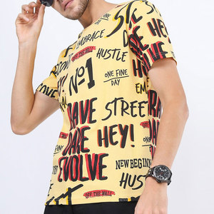 Camiseta Amarilla de Manga Corta para Hombre con Estampado de Letras en Negrita, Cuello Redondo, Estilo Casual, Corte Regular, Tela de Jersey de Algodón - Product Image 5