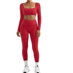 Conjuntos Deportivos de 2 Piezas para Mujer, Leggings de Compresión con Control de Abdomen y Bolsillos, Top Corto Acolchado de Manga Larga con Cuello Cuadrado, Ropa Deportiva - Product Image 1